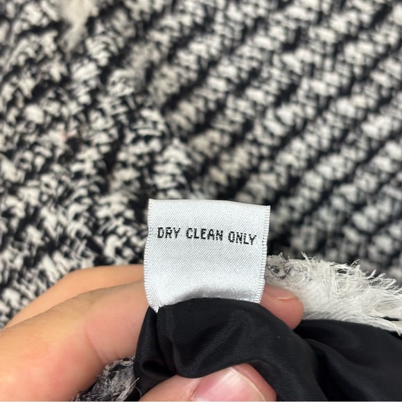 Rickie Freeman for Teri Jon Tweed Blazer Size 6 - Picture 15 of 15